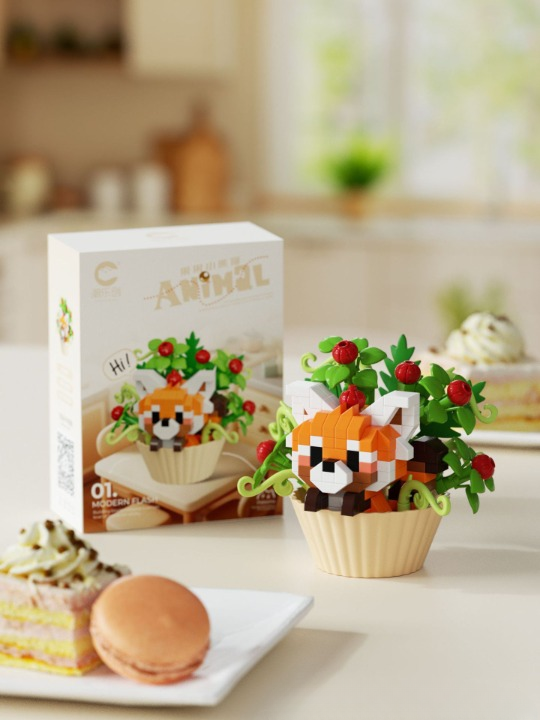 Animal Cup Garden Building Kit – Cute Character Micro Build Set