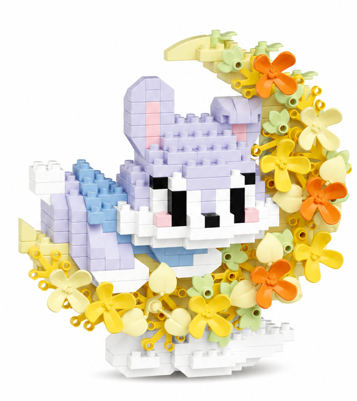 Animal Floral Wreath Building Kit – Cute Moonlit Micro Build