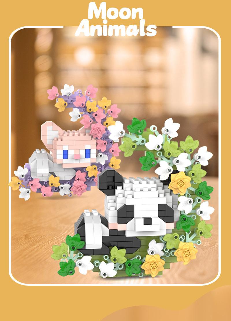 Animal Floral Wreath Building Kit – Moonlit Cute Micro Build