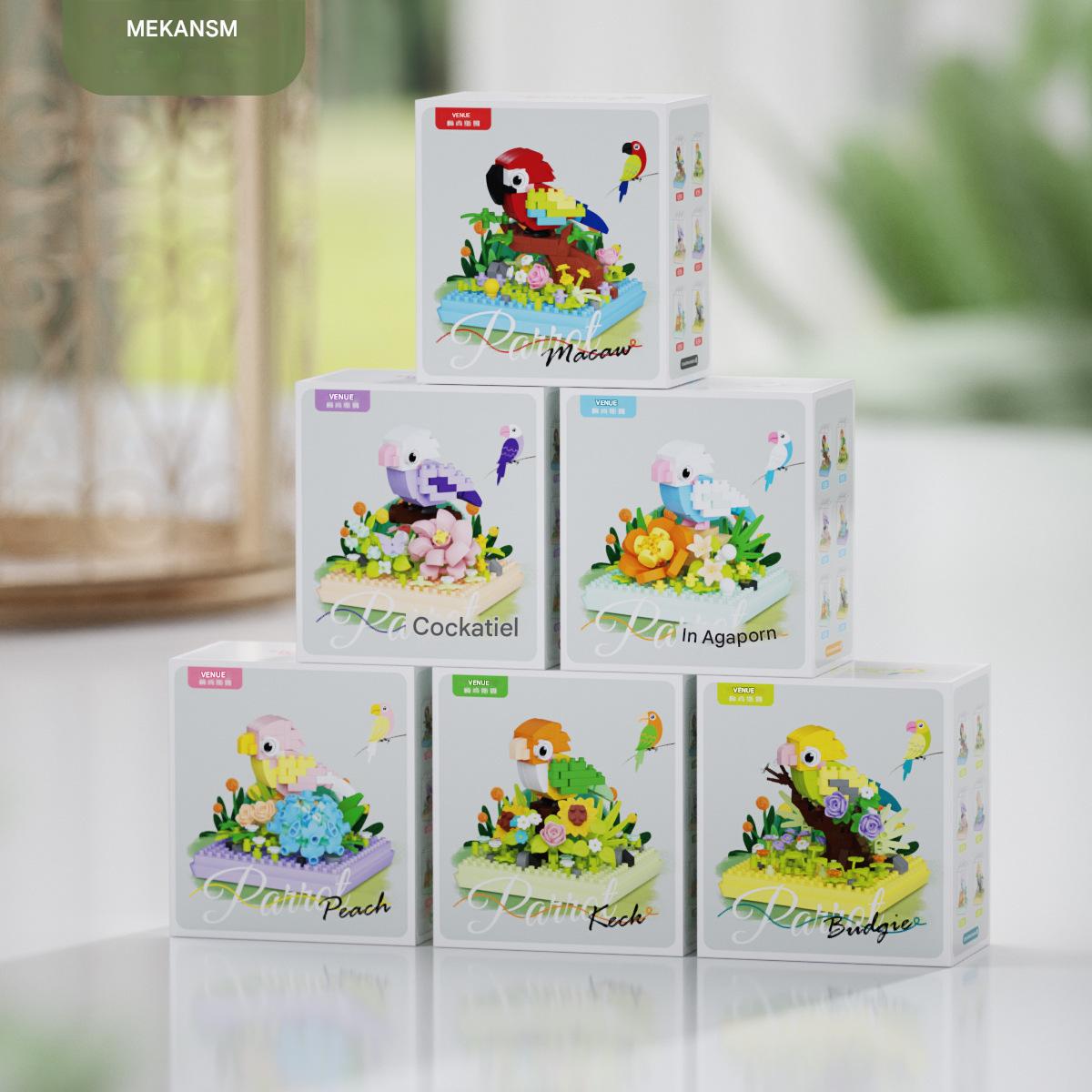 Tropical Parrot Diorama Building Kit – Micro Bird Display Set | 190-210 Pcs