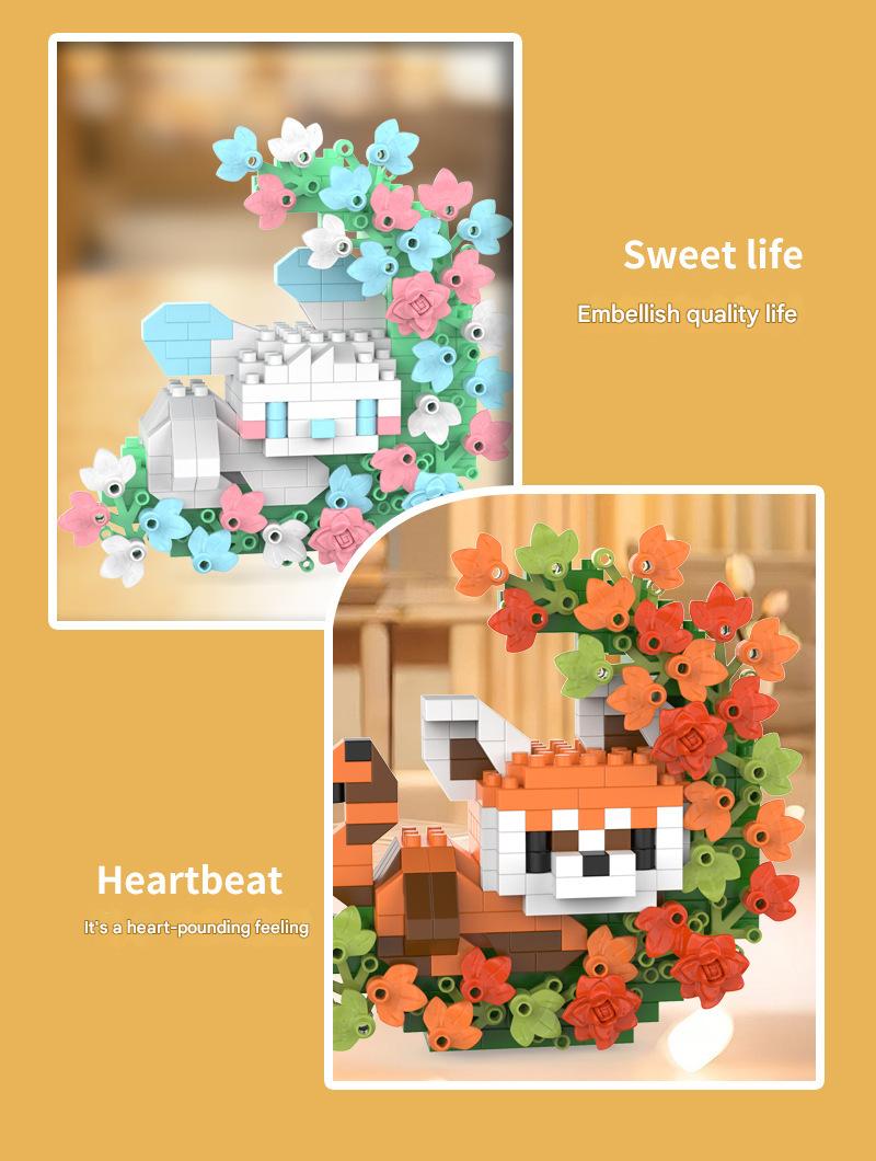 Animal Floral Wreath Building Kit – Moonlit Cute Micro Build