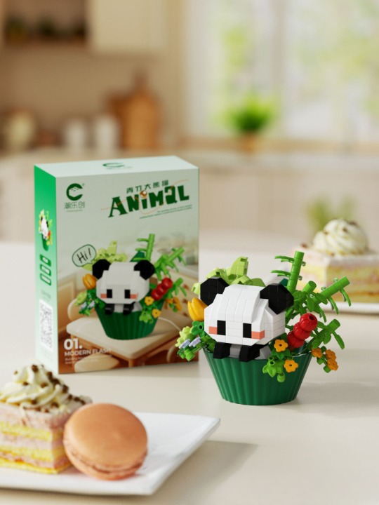 Animal Cup Garden Building Kit – Cute Character Micro Build Set