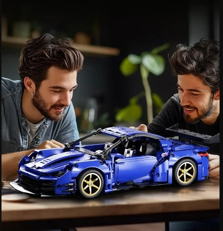 Super Racing Car Building Kit – 1:14 Scale Sports Car Display