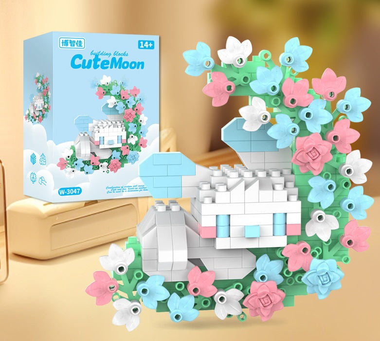 Animal Floral Wreath Building Kit – Moonlit Cute Micro Build