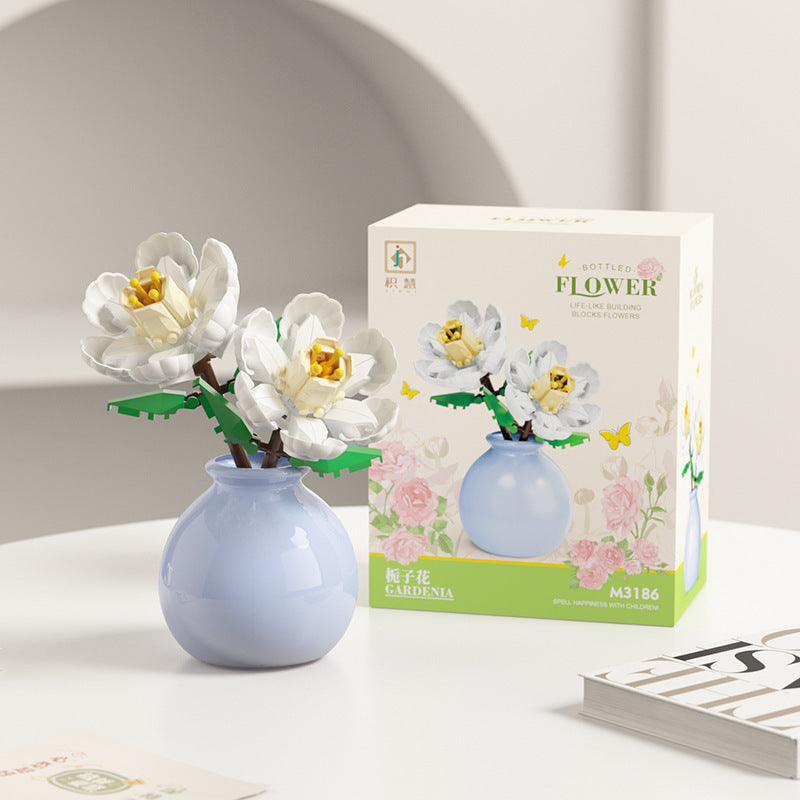 Flower Vase Building Kit – Elegant Floral Micro Build Set